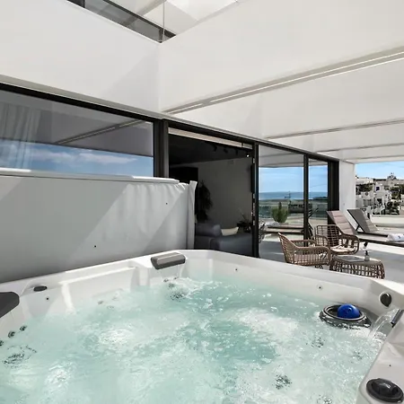 Gran Horizonte Apartment *